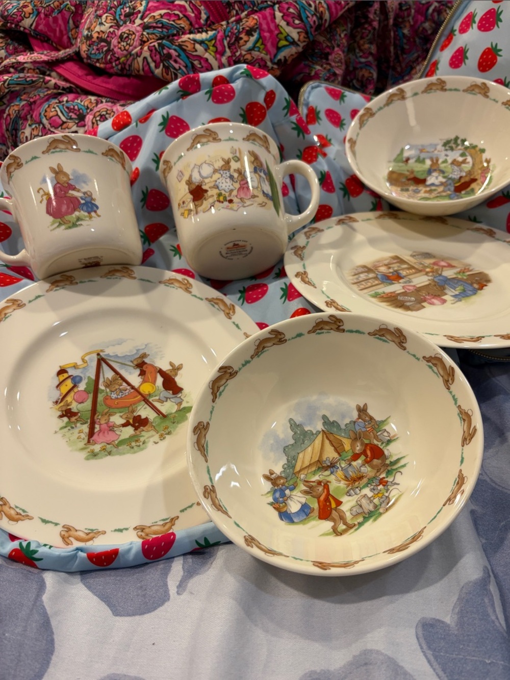 Vintage late 70’s Childrens Cream Bunnykins Royal Doulton  Dinnerware Set